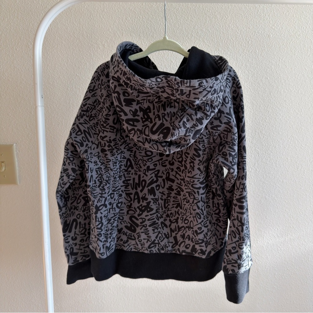 Under Armour YSM Black Gray Graphic Hoodie Youth Small Logo Pullover - Picture 4 of 6